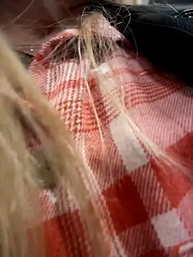 LavenderHot online show from 04-26-26, 01:58