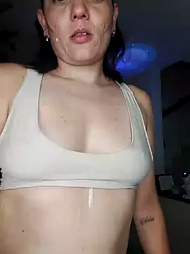 Snapshot of Sahara_Mk chatting on 11-12-25, 12:22 Sahara Mk online show from 11-12-25, 12:22