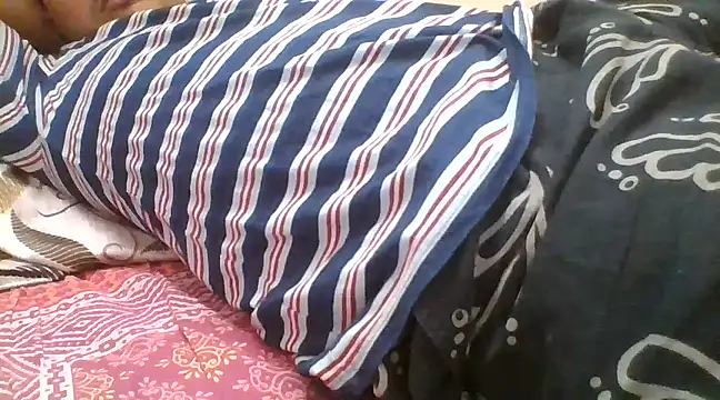 Snapshot of naughtymike0007 chatting on 02-21-25, 01:22 naughtymike0007 online show from 02-21-25, 01:22