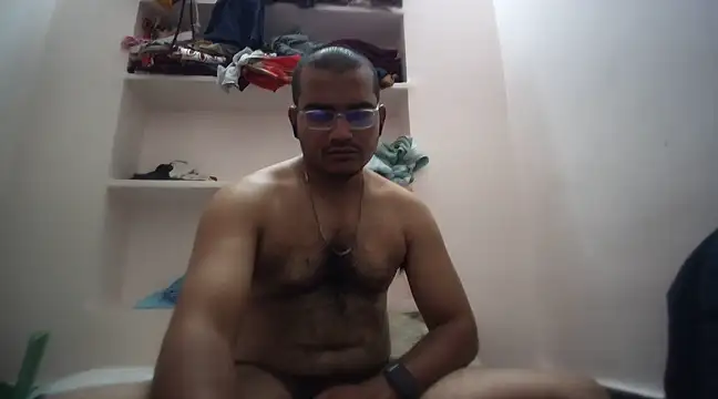 Snapshot of naughtymike0007 chatting on 02-28-25, 10:50 naughtymike0007 online show from 02-28-25, 10:50