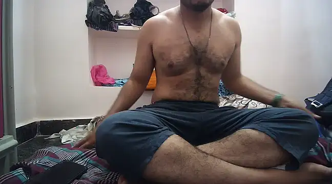 Snapshot of naughtymike0007 chatting on 03-18-25, 01:43 naughtymike0007 online show from 03-18-25, 01:43