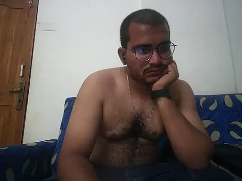 Snapshot of naughtymike0007 chatting on 09-12-25, 01:55 naughtymike0007 online show from 09-12-25, 01:55