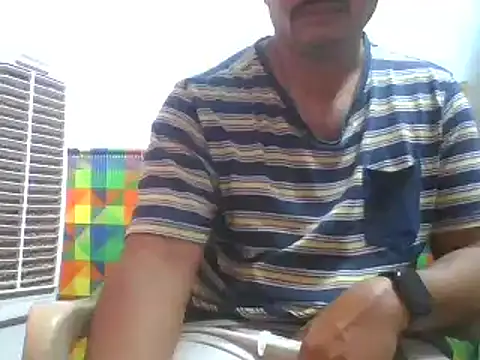 Snapshot of naughtymike0007 chatting on 11-04-25, 02:21 naughtymike0007 online show from 11-04-25, 02:21