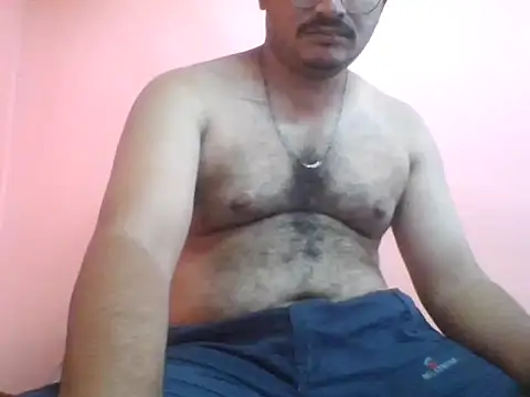 naughtymike0007 online show from 04-01-26, 05:41