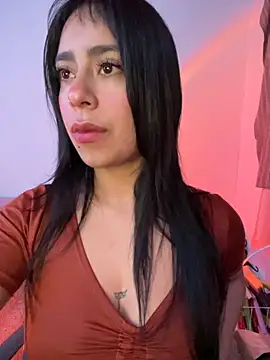 Snapshot of CieloTaylor chatting on 09-28-25, 01:22 CieloTaylor online show from 09-28-25, 01:22