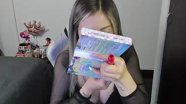 Andreina Suann online show from 12-01-25, 11:26