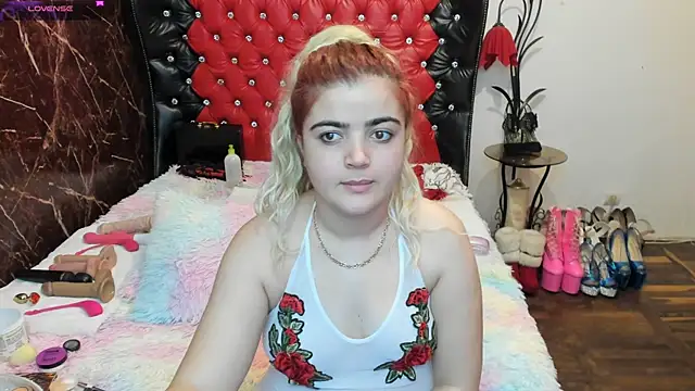 Anasunshine12 online show from 01-18-25, 02:23