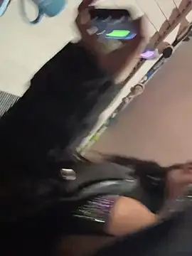 Gin4Cole online show from 02-20-25, 01:36