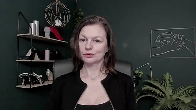 VivianWILD online show from 01-15-26, 07:02