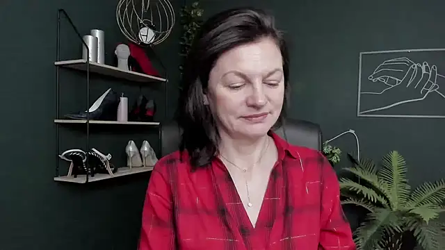 VivianWILD online show from 02-24-26, 07:39