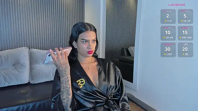 saracorraless online show from 12-11-24, 07:57