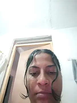 Giselabrunette25 online show from 01-18-26, 03:27