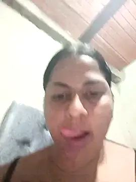 Giselabrunette25 online show from 03-01-26, 09:33