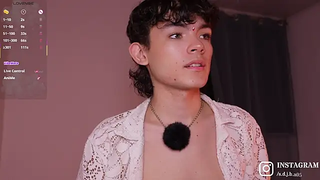 Angelo 018 online show from 04-19-26, 01:49