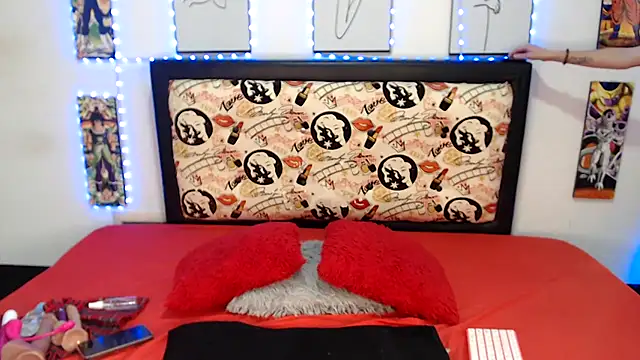 Snapshot of Rihana14 chatting on 12-28-24, 07:54 Rihana14 online show from 12-28-24, 07:54