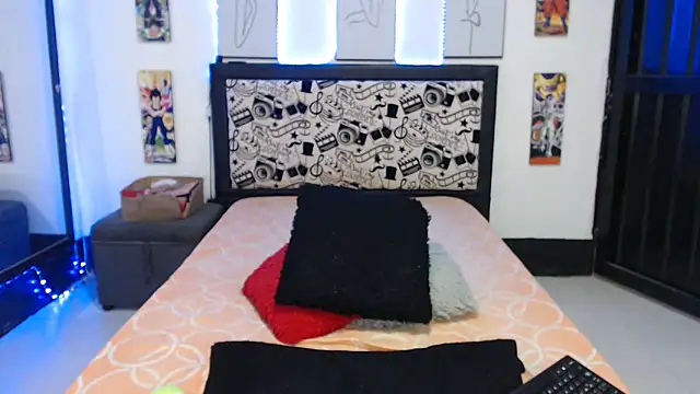 Snapshot of Rihana14 chatting on 02-18-25, 08:58 Rihana14 online show from 02-18-25, 08:58