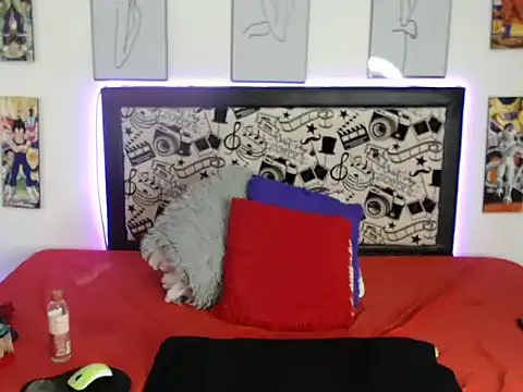 Snapshot of Rihana14 chatting on 09-27-25, 10:15 Rihana14 online show from 09-27-25, 10:15