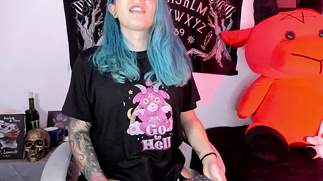 sofi pretty uwu- online show from 01-13-25, 07:54