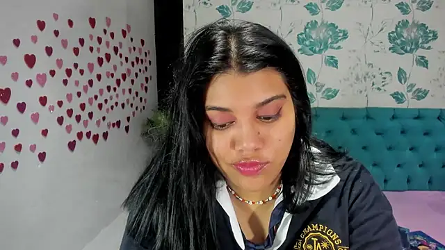 Snapshot of LindaBreeS chatting on 02-07-25, 04:46 LindaBreeS online show from 02-07-25, 04:46