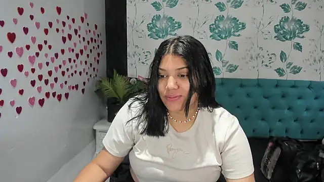 Snapshot of LindaBreeS chatting on 02-10-25, 02:16 LindaBreeS online show from 02-10-25, 02:16