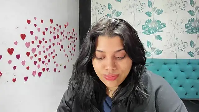 Snapshot of LindaBreeS chatting on 03-07-25, 08:11 LindaBreeS online show from 03-07-25, 08:11