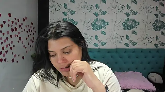 Snapshot of LindaBreeS chatting on 03-13-25, 09:26 LindaBreeS online show from 03-13-25, 09:26