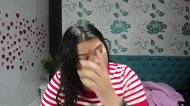 Snapshot of LindaBreeS chatting on 03-18-25, 01:42 LindaBreeS online show from 03-18-25, 01:42