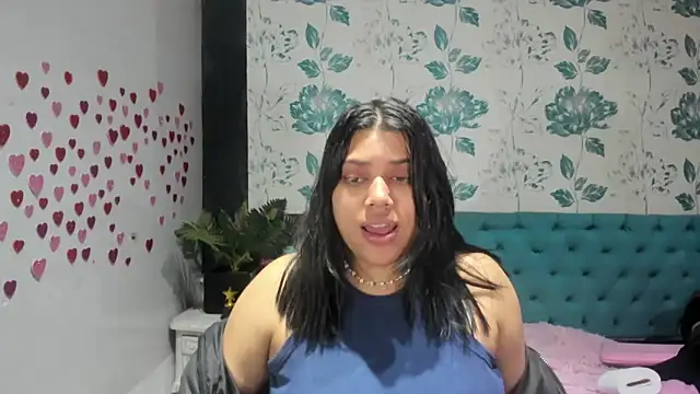 Snapshot of LindaBreeS chatting on 03-21-25, 06:18 LindaBreeS online show from 03-21-25, 06:18