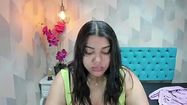 LindaBreeS online show from 03-01-26, 03:36