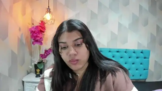 LindaBreeS online show from 03-08-26, 03:05