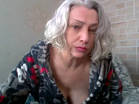 Lorie Carrie online show from 02-13-26, 10:00