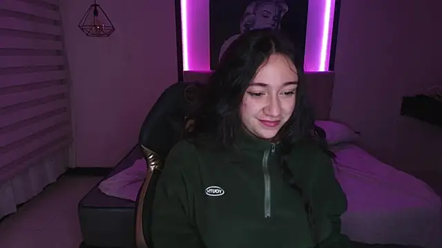 Andrea Ramos online show from 02-11-25, 06:51