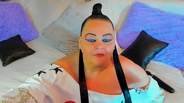 MilanaBiegert online show from 01-18-25, 02:33