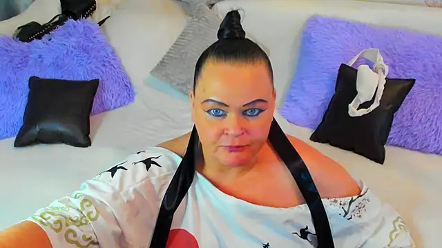 MilanaBiegert online show from 01-30-25, 08:31