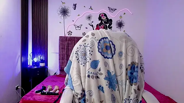 elena detroya online show from 12-15-25, 12:31