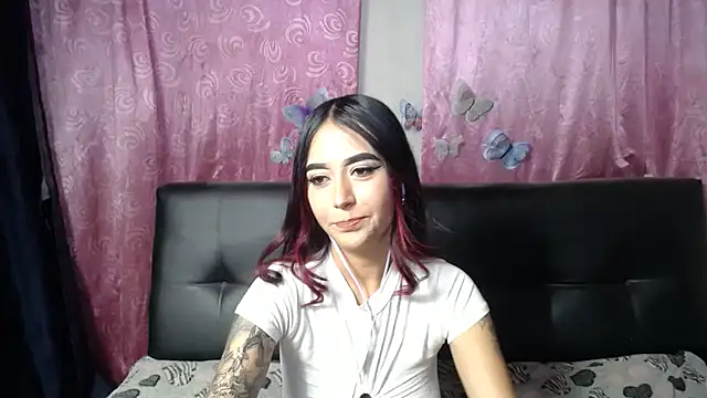 Annerainhoot online show from 09-25-25, 04:27