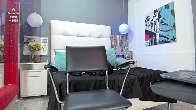 Snapshot of THIAGOXBIG chatting on 03-01-25, 01:32 THIAGOXBIG online show from 03-01-25, 01:32