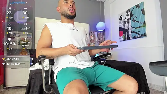 Snapshot of THIAGOXBIG chatting on 03-09-25, 08:40 THIAGOXBIG online show from 03-09-25, 08:40