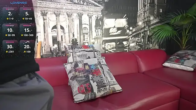 Snapshot of THIAGOXBIG chatting on 09-17-25, 09:27 THIAGOXBIG online show from 09-17-25, 09:27