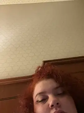 lolabun247 online show from 01-28-25, 12:00