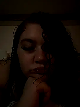 lolabun247 online show from 10-23-25, 01:38