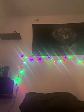 lolabun247 online show from 10-30-25, 01:29