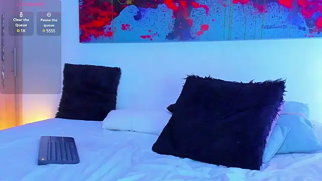 arminjones1 online show from 02-23-25, 05:23