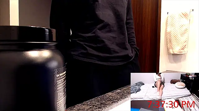 Snapshot of Musabetsu-Ikaseya chatting on 02-21-25, 10:39 Musabetsu-Ikaseya online show from 02-21-25, 10:39