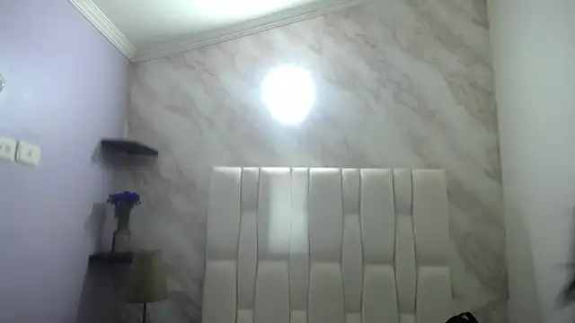 Snapshot of Naughty_Kittenm chatting on 02-05-25, 10:19 Naughty Kittenm online show from 02-05-25, 10:19