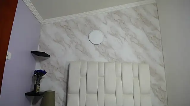 Snapshot of Naughty_Kittenm chatting on 02-06-25, 10:26 Naughty Kittenm online show from 02-06-25, 10:26