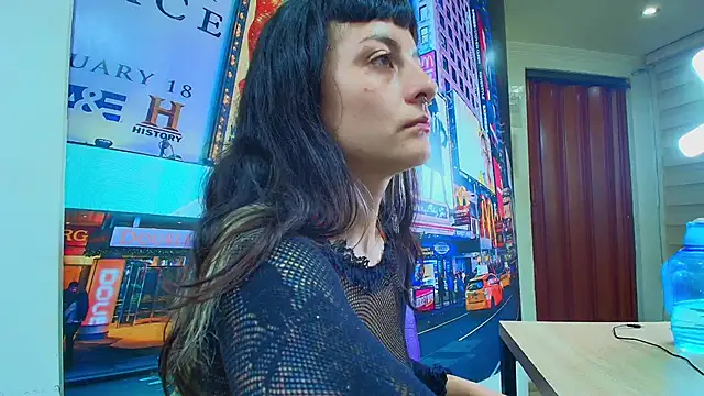 Snapshot of Naughty_Kittenm chatting on 03-12-25, 02:34 Naughty Kittenm online show from 03-12-25, 02:34