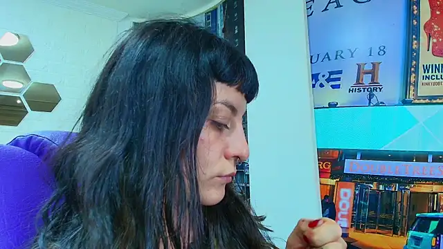 Snapshot of Naughty_Kittenm chatting on 03-12-25, 05:38 Naughty Kittenm online show from 03-12-25, 05:38