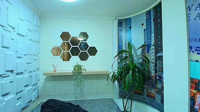 Snapshot of Naughty_Kittenm chatting on 03-14-25, 10:18 Naughty Kittenm online show from 03-14-25, 10:18