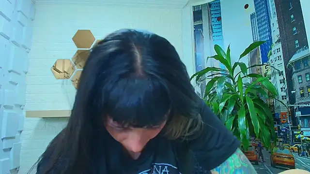 Snapshot of Naughty_Kittenm chatting on 03-15-25, 01:40 Naughty Kittenm online show from 03-15-25, 01:40